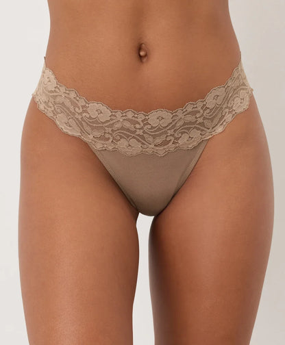 lace chic set