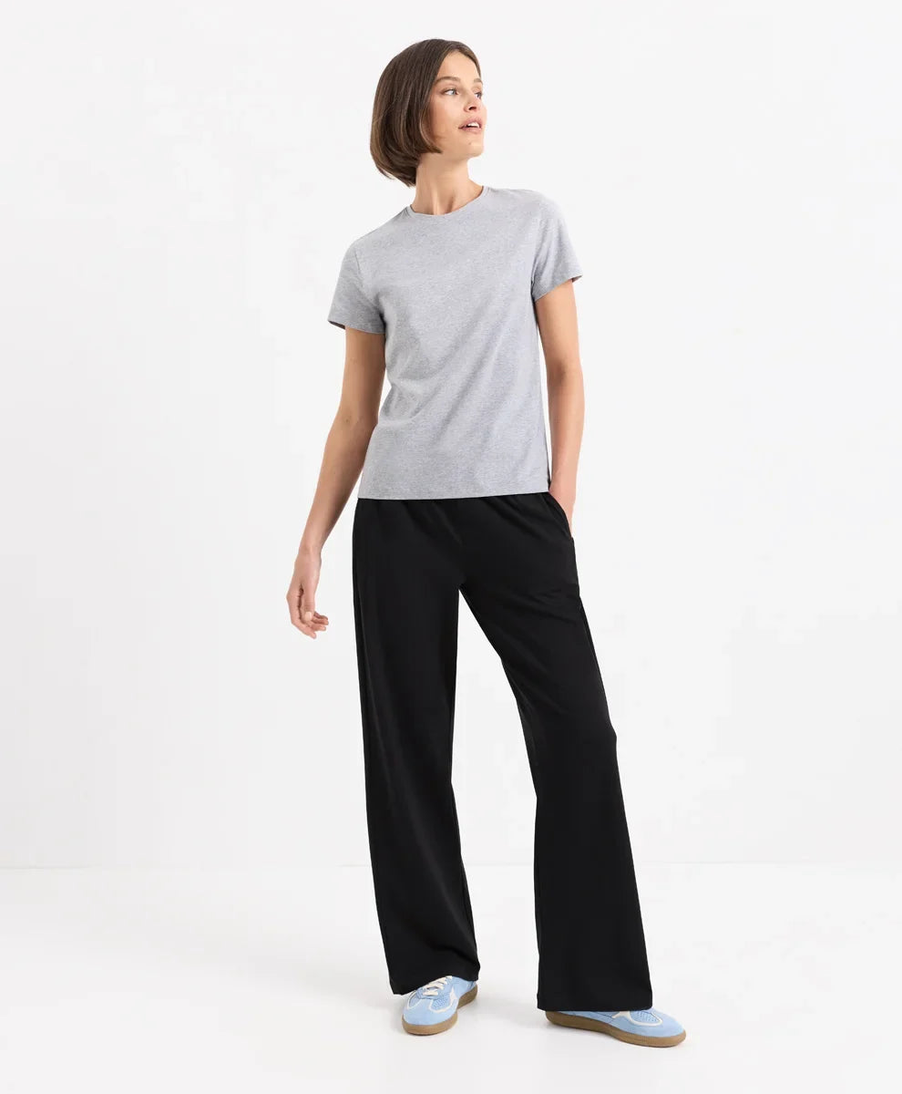 luxe essential crewneck tee