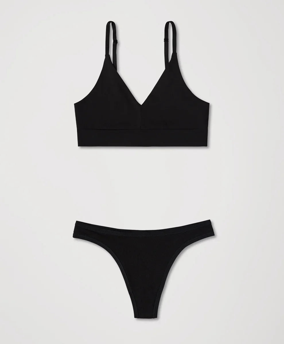 everyday barely there set