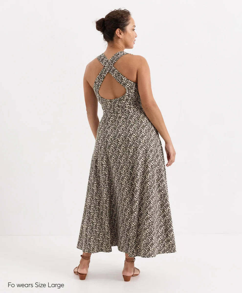 fit & flare open back maxi dress