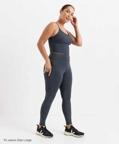 on the go-to pocket legging