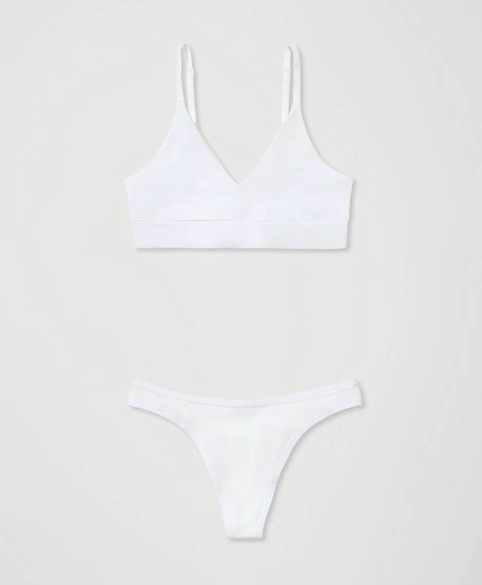everyday barely there set