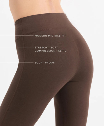 on the go-to contour bootcut legging
