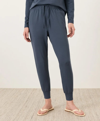 clearance luxe essential jogger