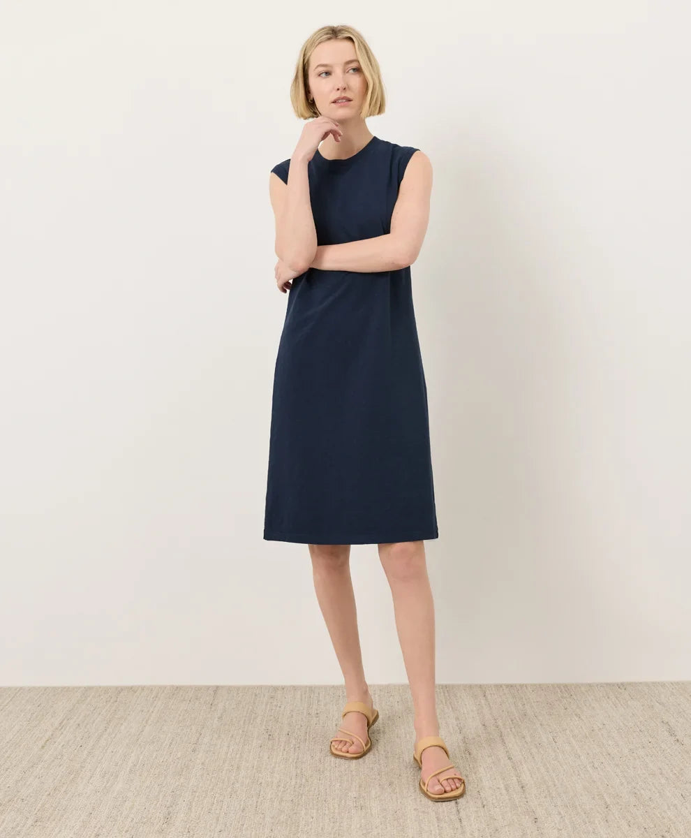 soft-slub essential easy muscle tee dress