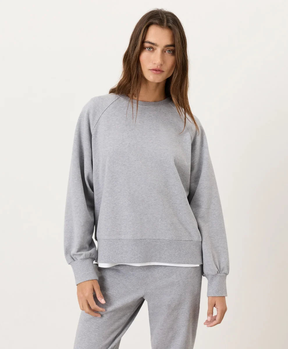 cloudknit raglan crew