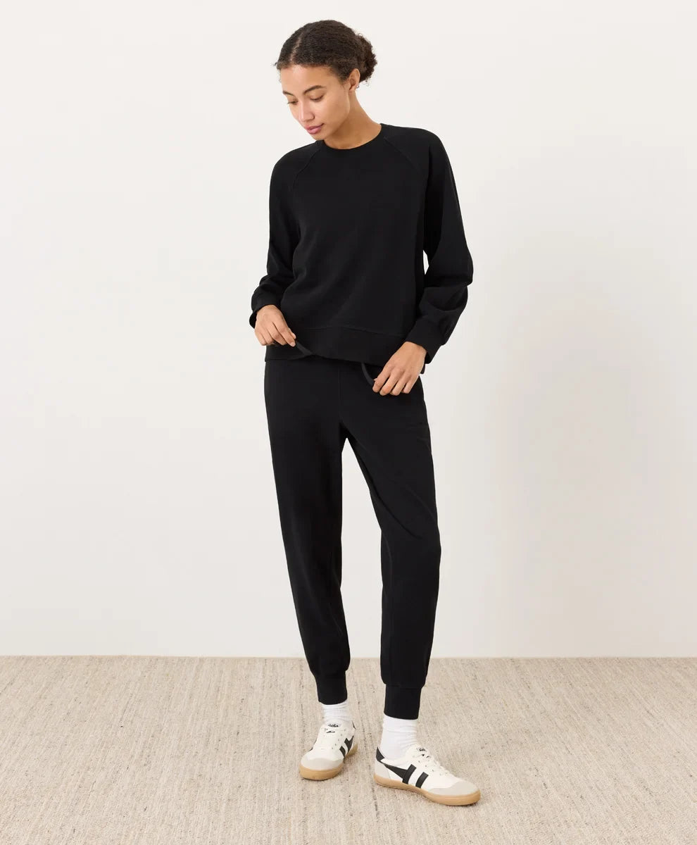 cloudknit raglan crew