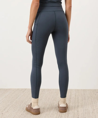 on the go-to stride set