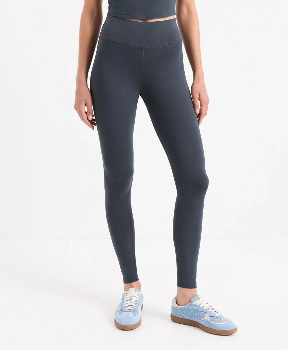 on the go-to legging