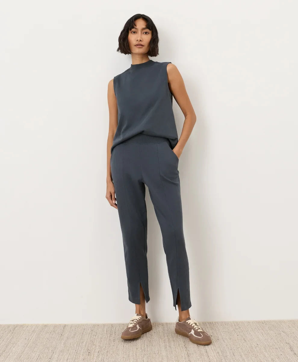 clearance airplane tapered leg pant