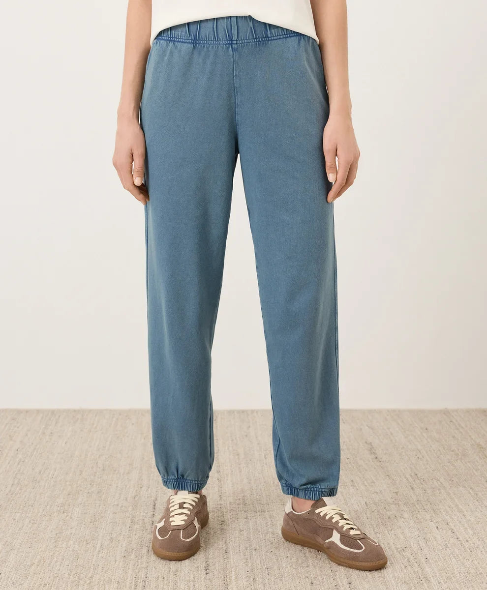 weekends relaxed sweatpant
