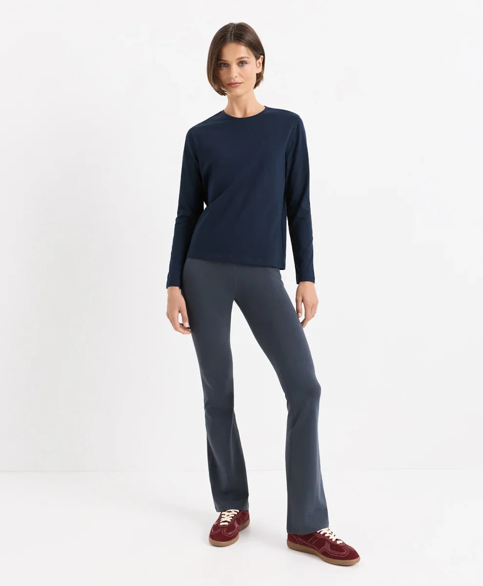 luxe essential crewneck long sleeve tee
