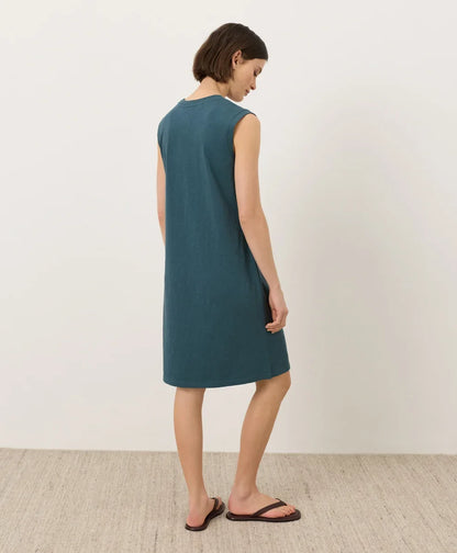soft-slub essential easy muscle tee dress