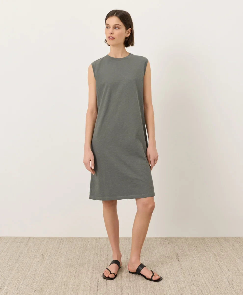 soft-slub essential easy muscle tee dress