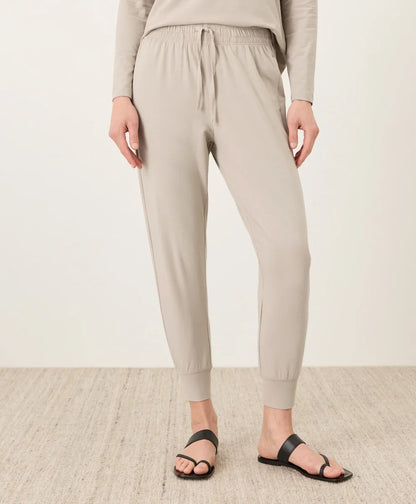 clearance luxe essential jogger