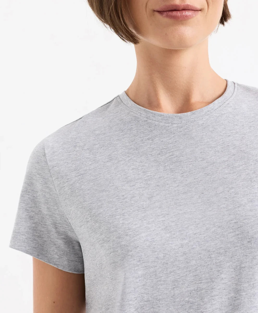 luxe essential crewneck tee