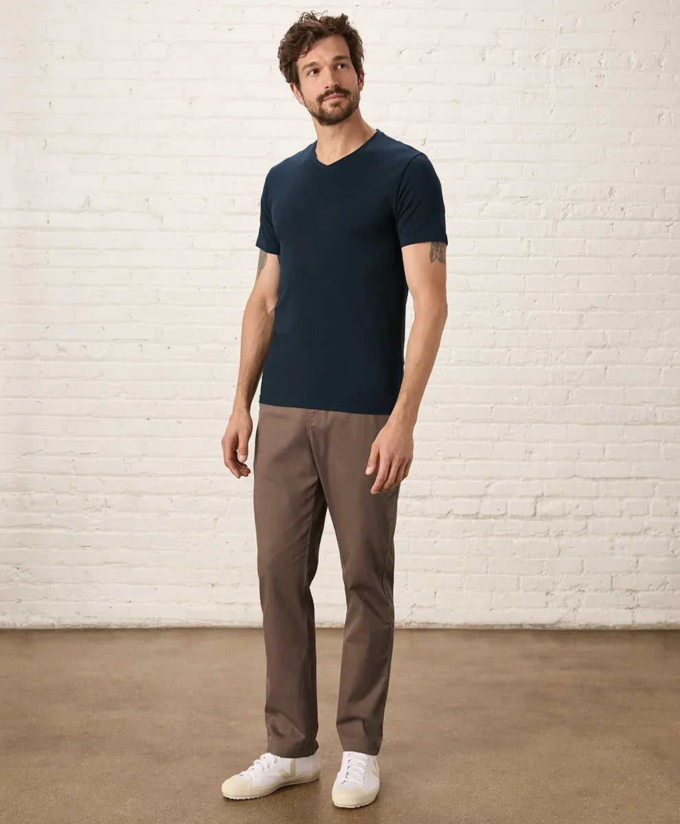 luxe essential slim fit v-neck tee
