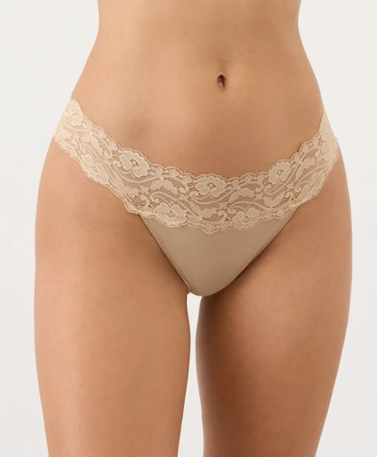 lace chic set