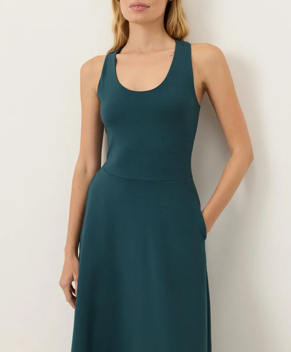 fit & flare open back maxi dress