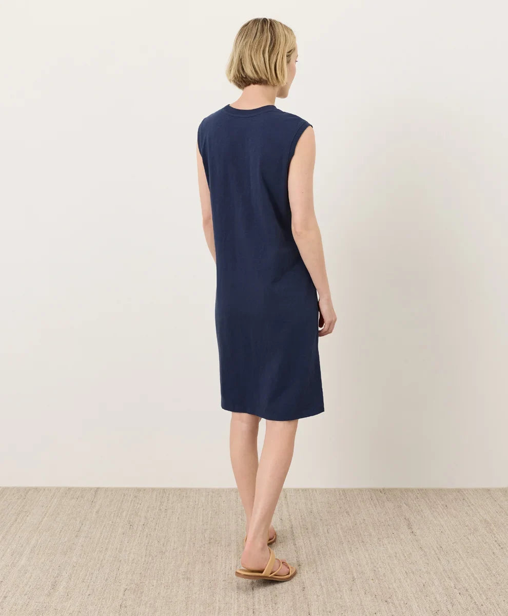 soft-slub essential easy muscle tee dress