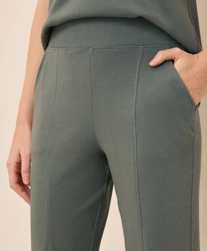 clearance airplane tapered leg pant