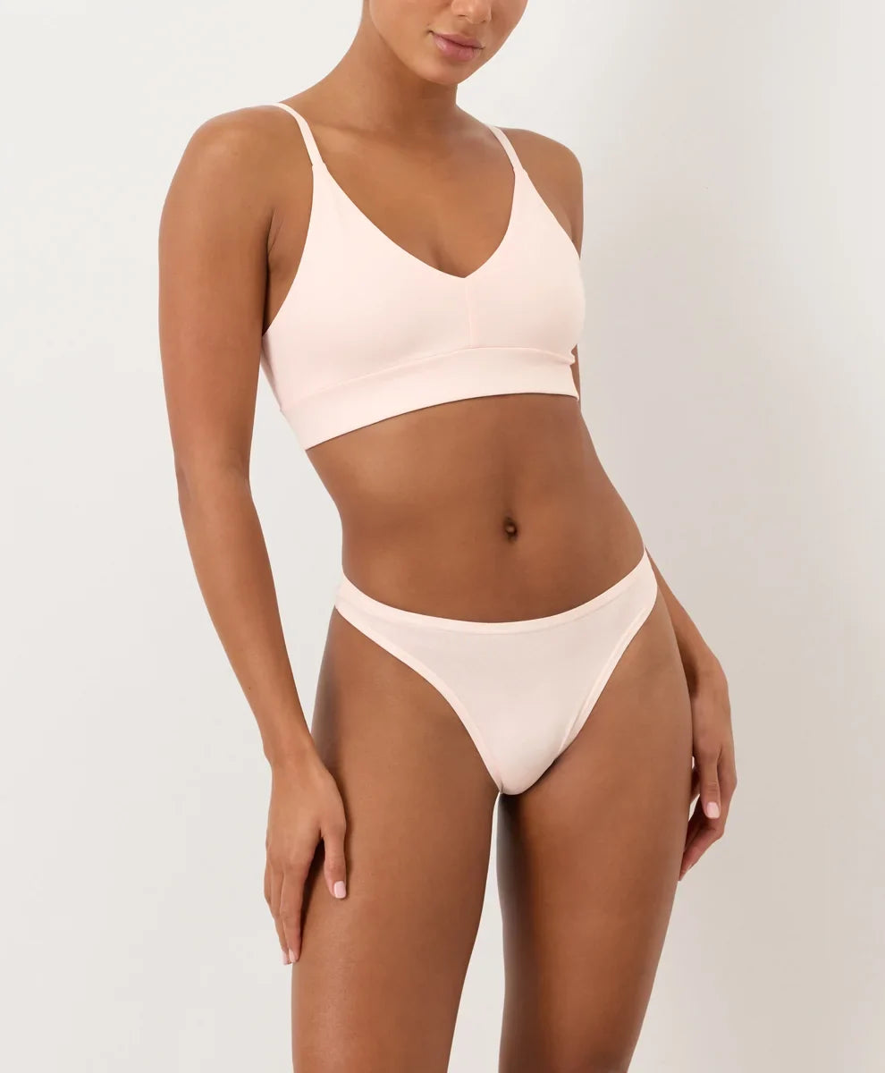 everyday barely there set