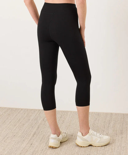 on the go-to cropped legging