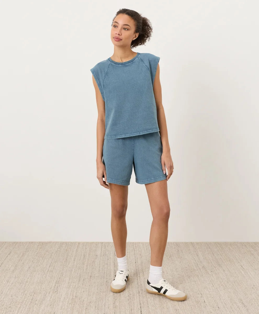 weekends raglan muscle tee