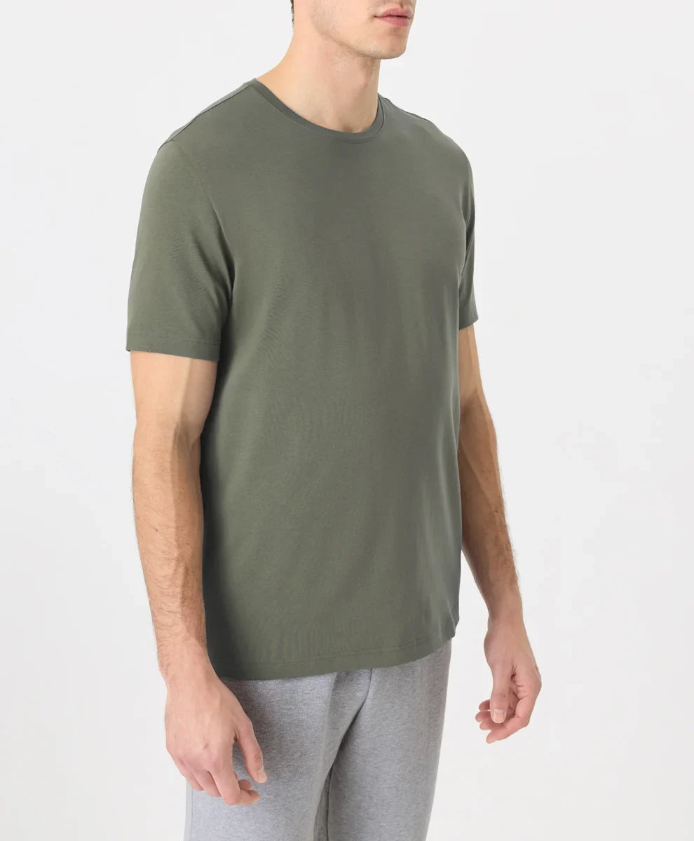 luxe essential classic fit crewneck tee