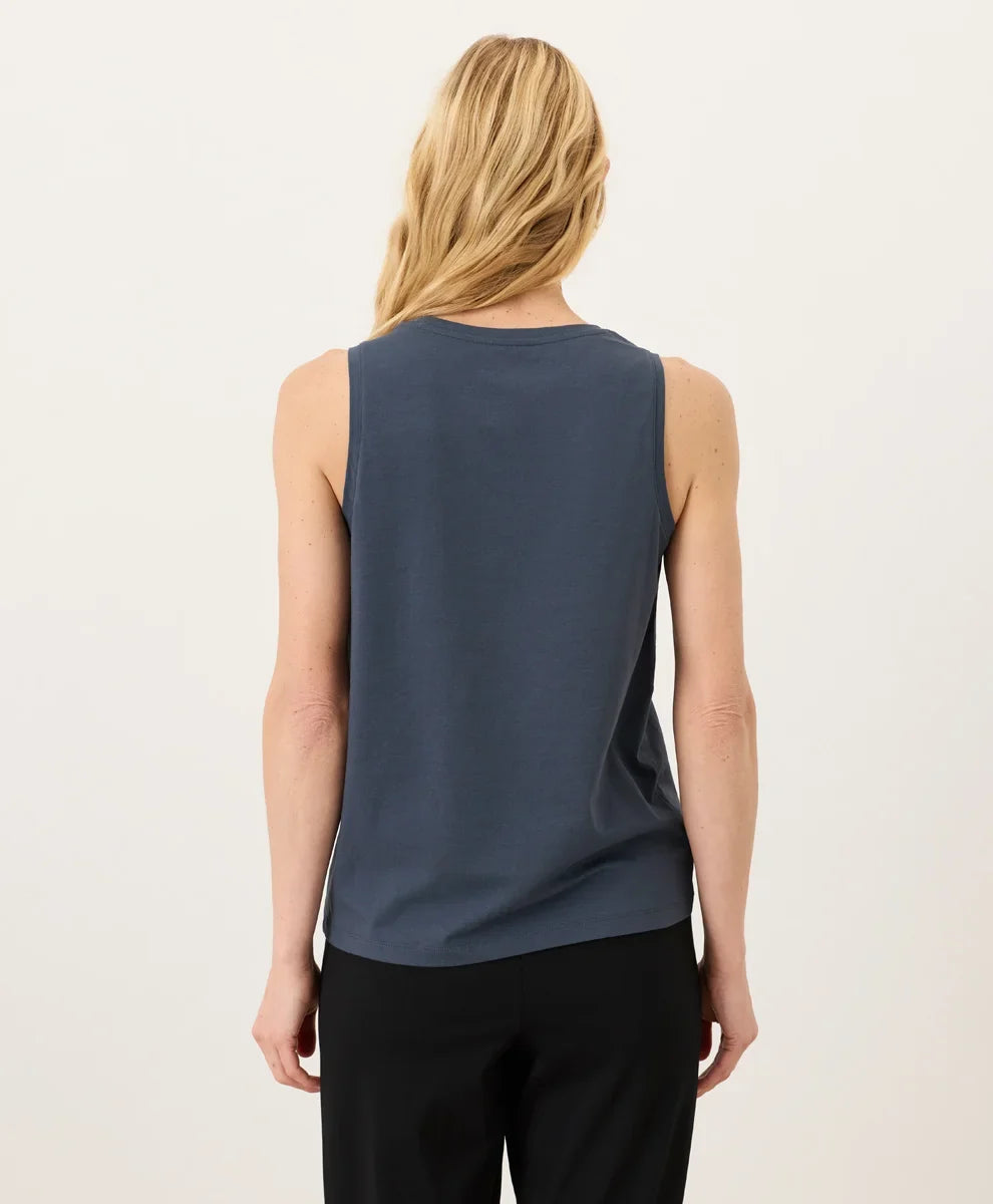 clearance luxe essential scoop neck tank