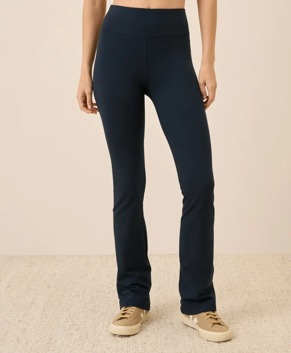 clearance on the go-to bootcut legging