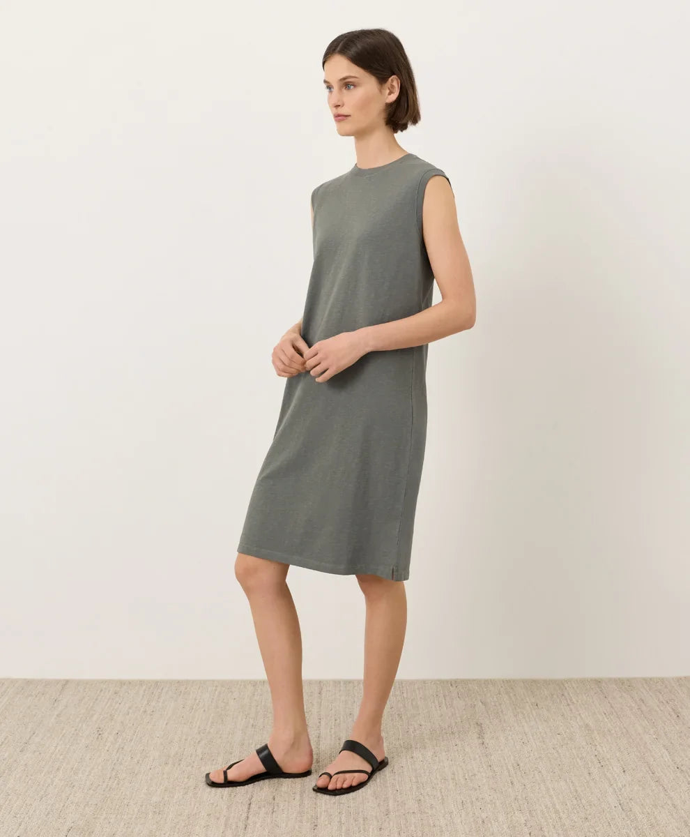soft-slub essential easy muscle tee dress
