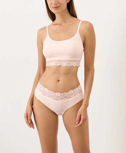 lace modern scoop bralette