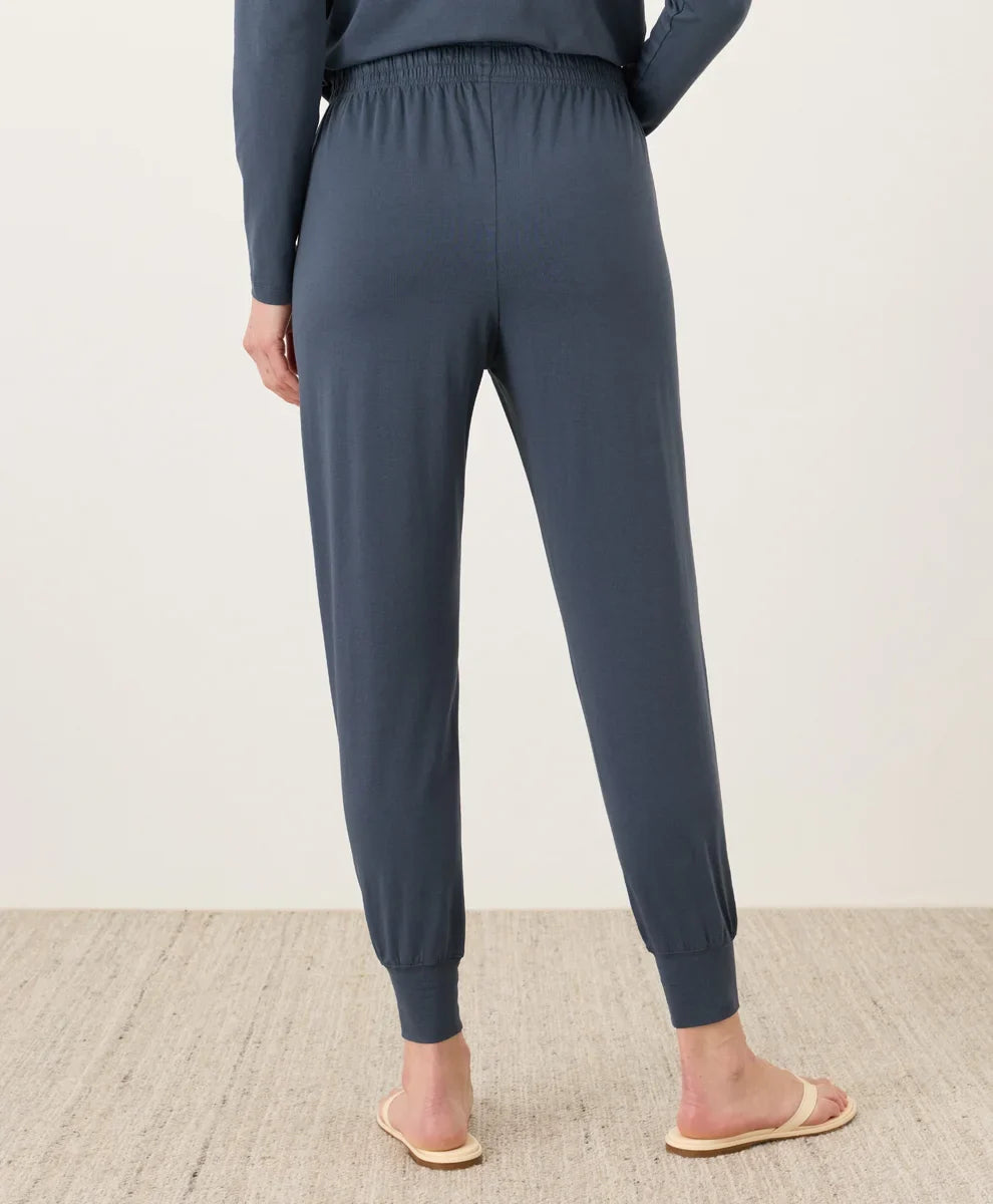 clearance luxe essential jogger