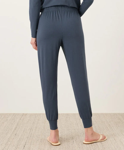 clearance luxe essential jogger
