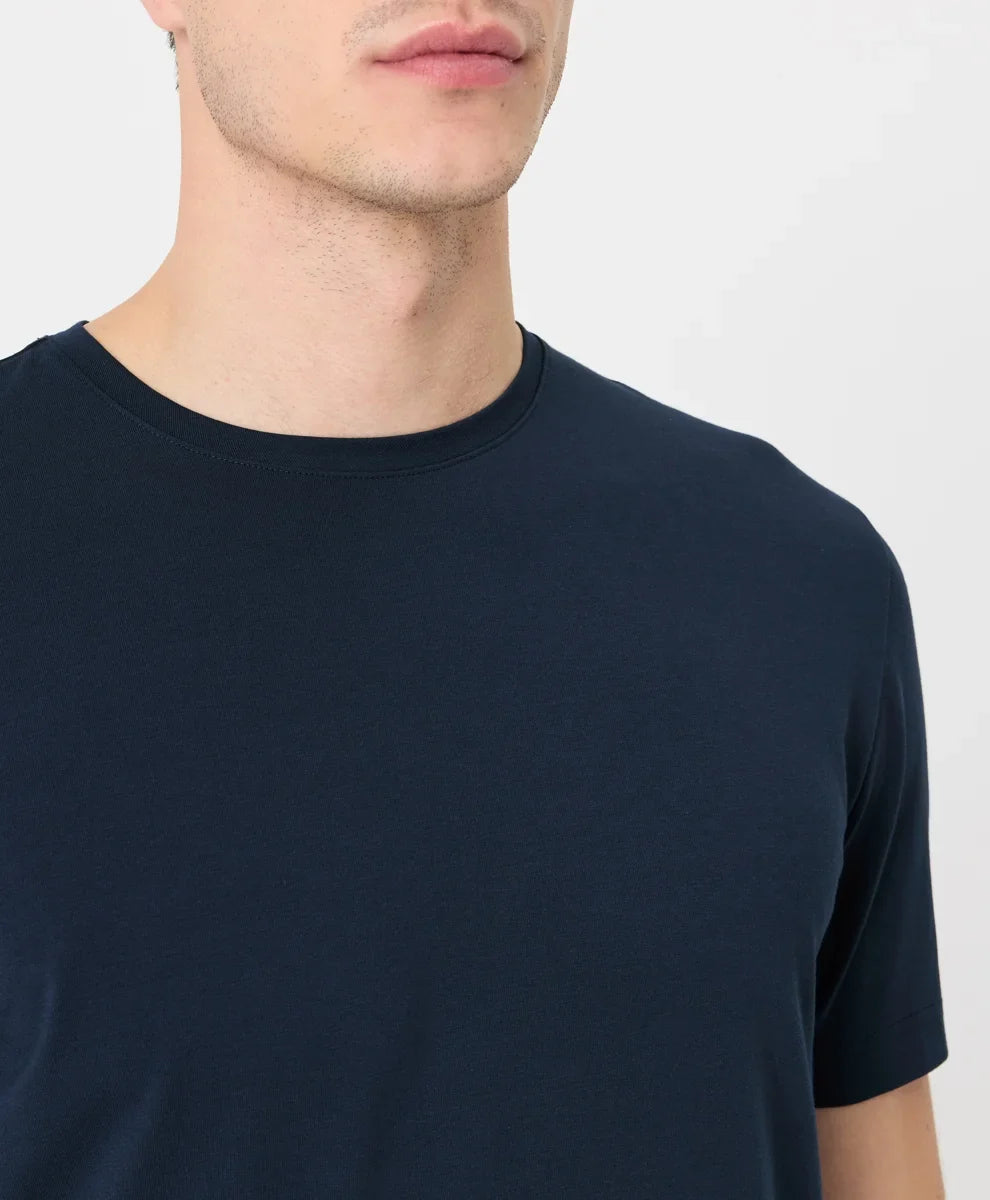 luxe essential classic fit crewneck tee