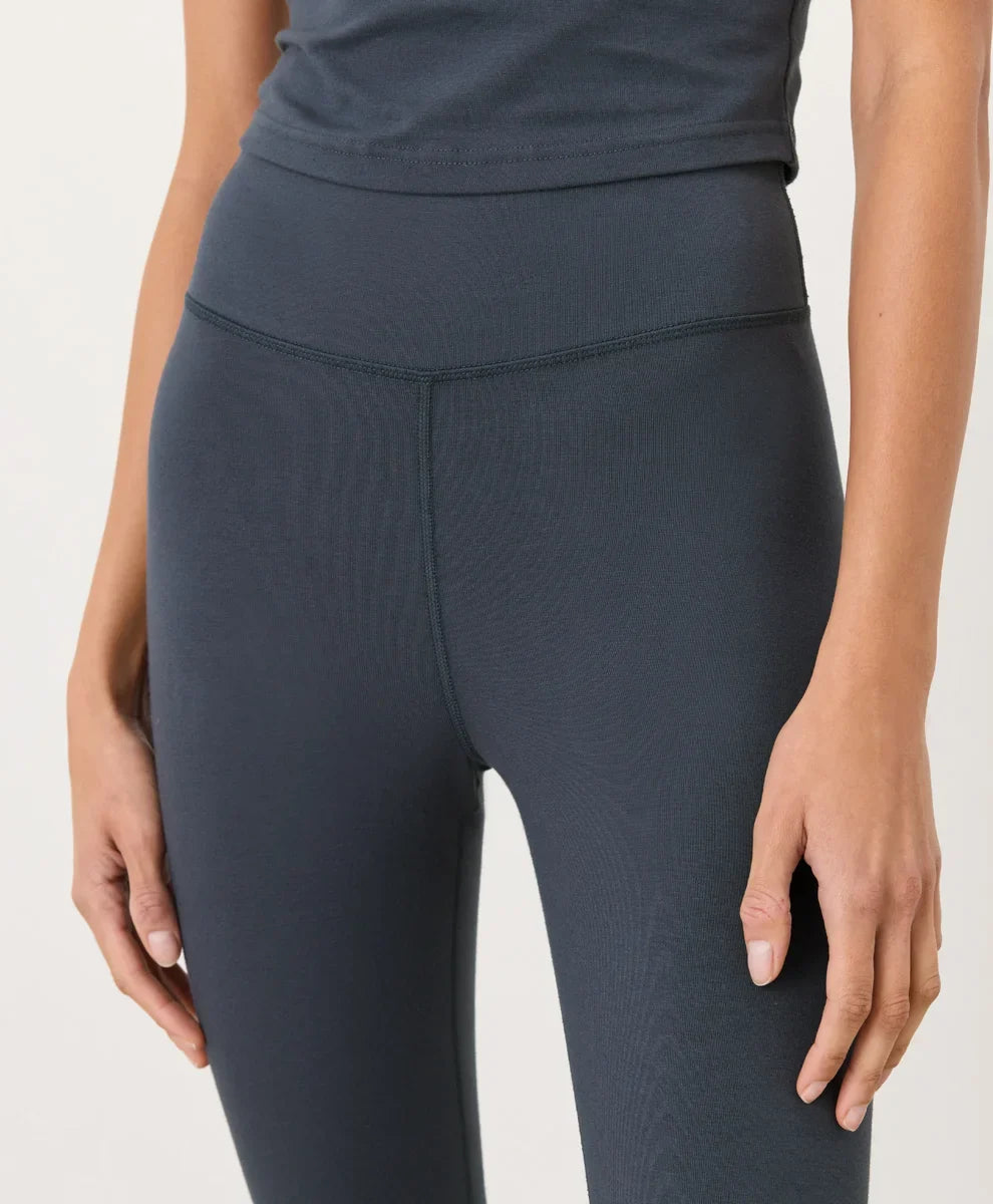 on the go-to cropped legging