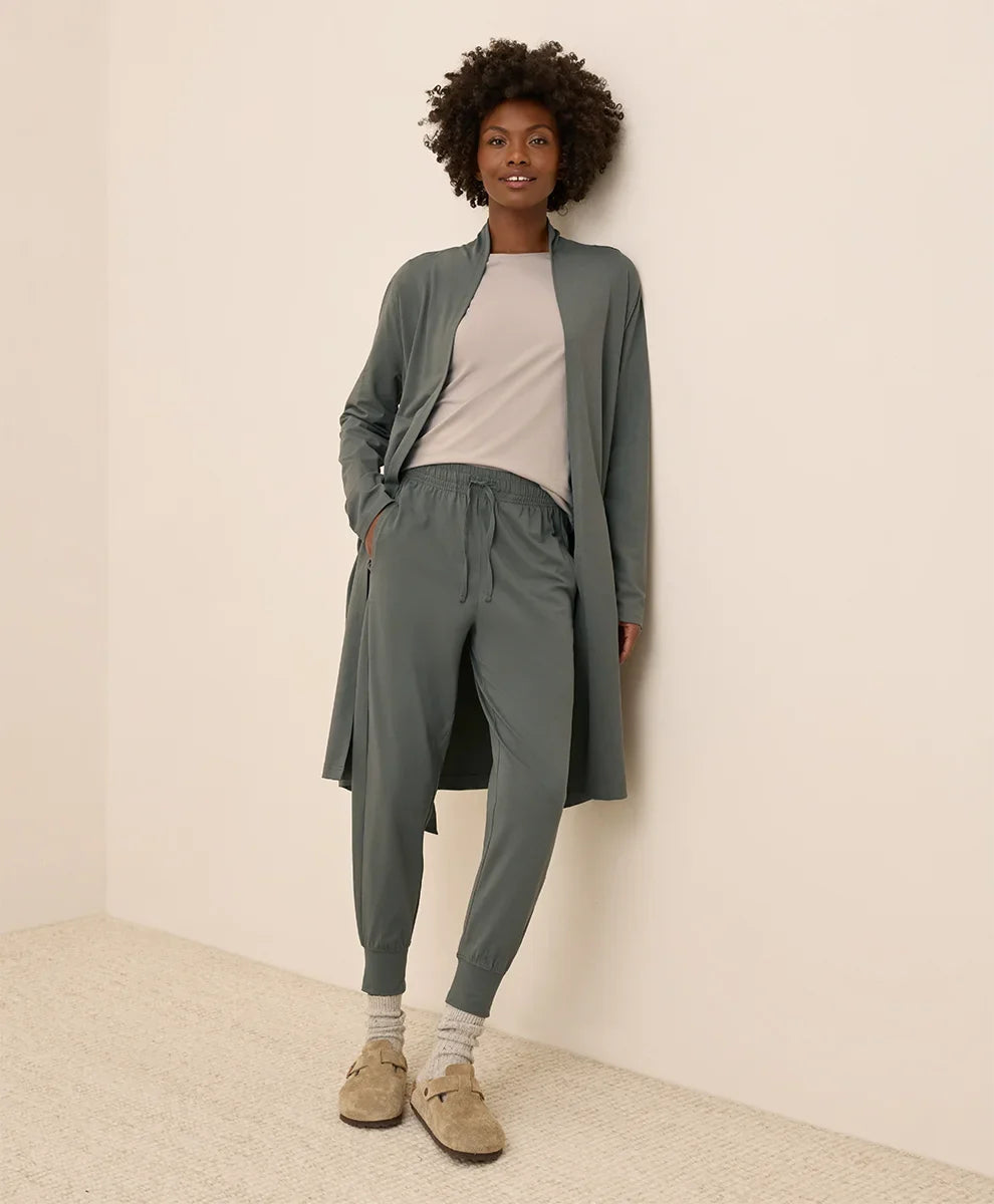 clearance luxe essential jogger