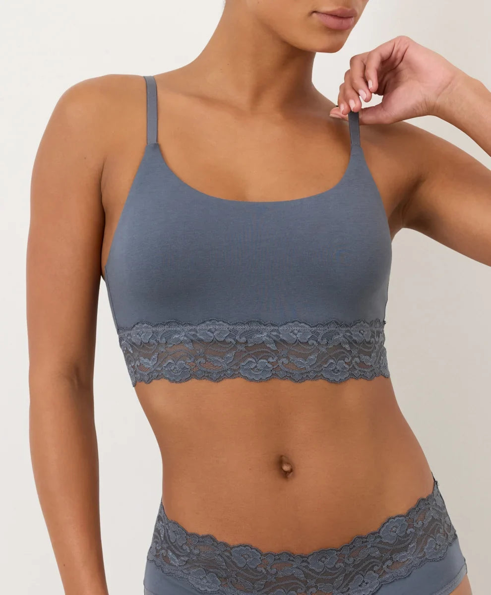 lace chic set