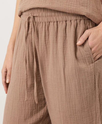 coastal double gauze tapered pull-on pant
