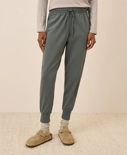 clearance luxe essential jogger