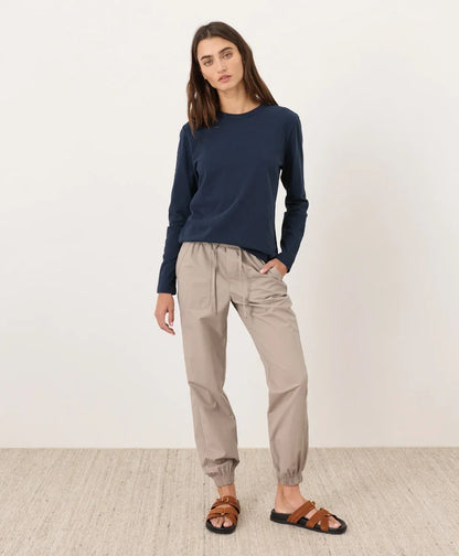 soft-slub essential crewneck long sleeve tee