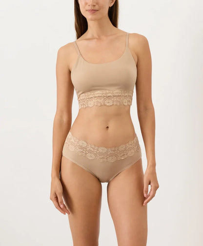 lace modern scoop bralette