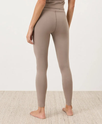 on the go-to legging