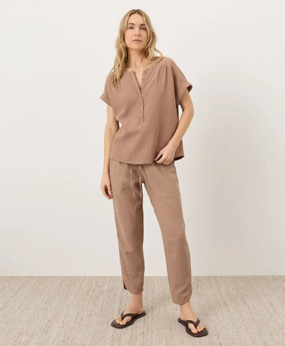 coastal double gauze tapered pull-on pant